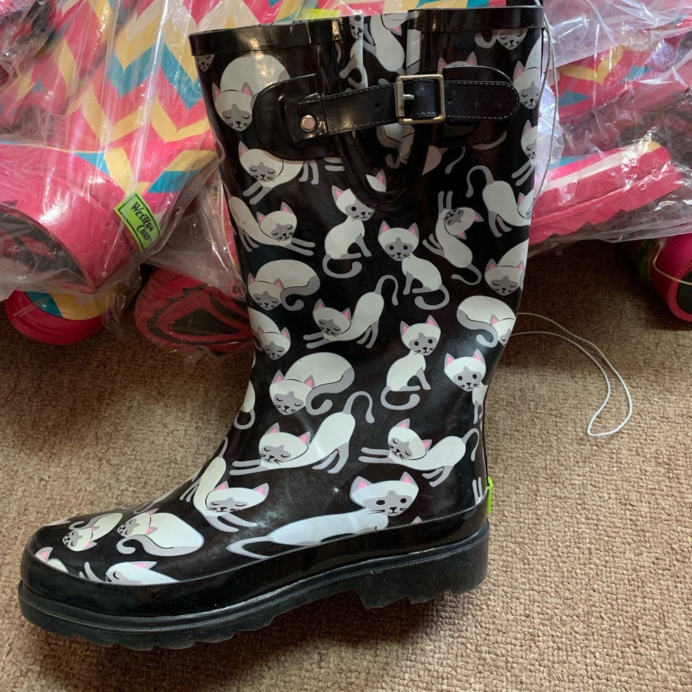 ✨Cat Rain Boots ✨